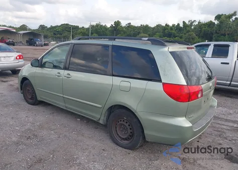 2009 Toyota Sienna Le z USA, uszkodzony, nr VIN 5TDZK23C09S247631